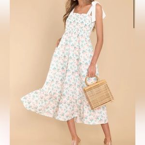 NWOT Midi dress with floral print, size large, purchased from Red Dress Boutique